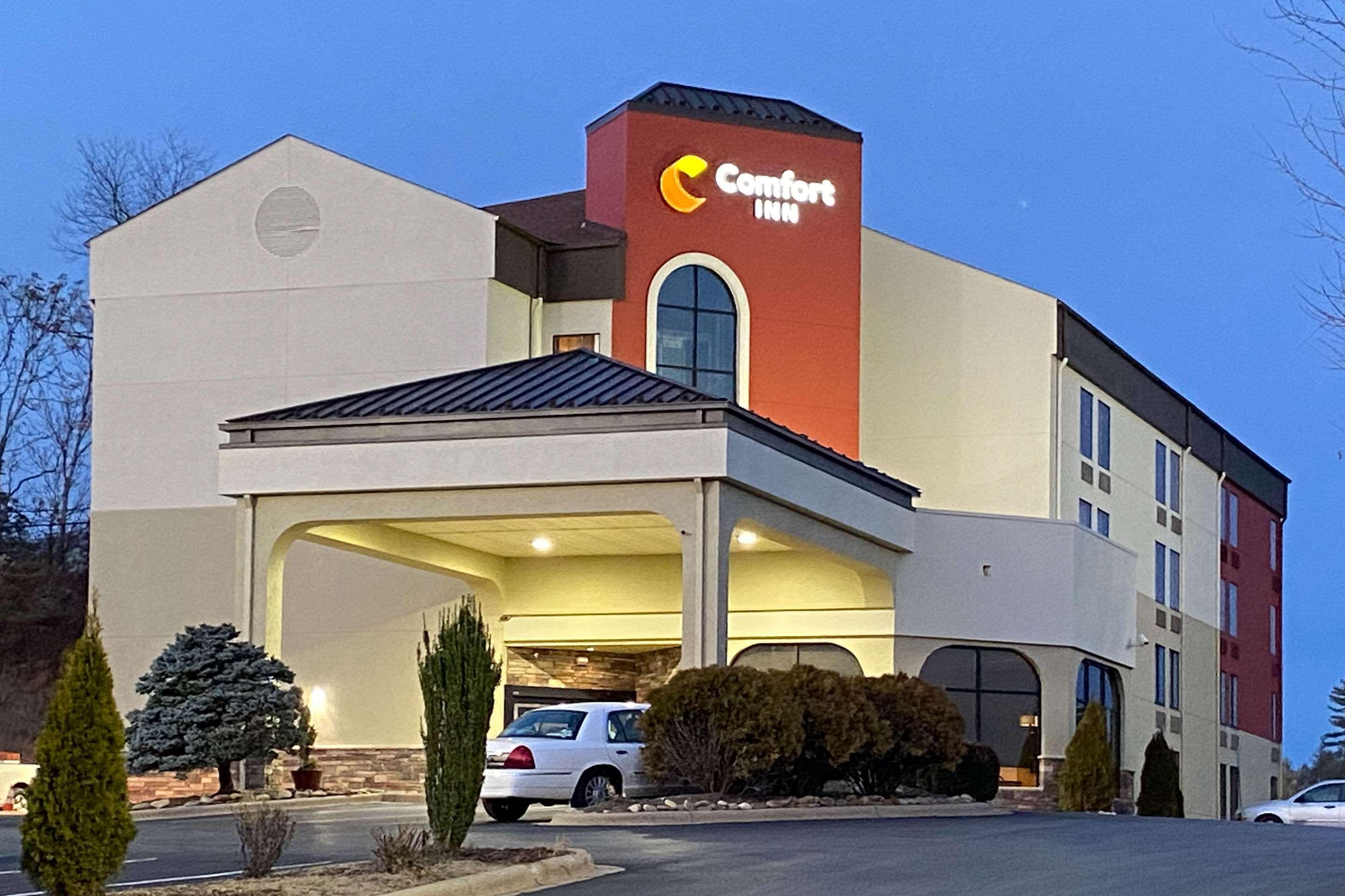 Mars Hill Comfort Inn North Of Asheville מראה חיצוני תמונה